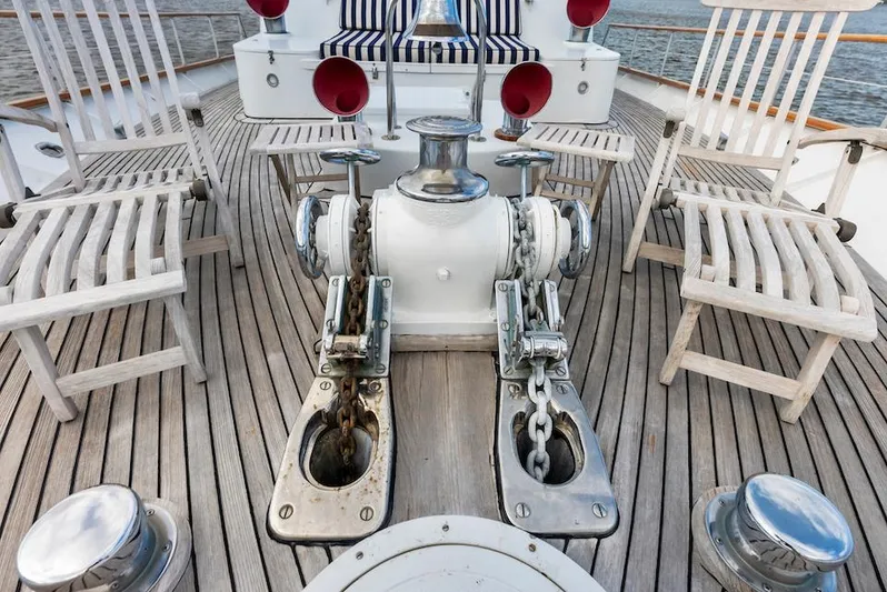 Chanticleer Yacht Photos Pics 