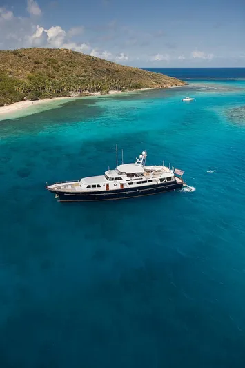 Chanticleer Yacht Photos Pics 