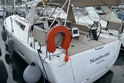 2022 Dufour 390 Grand Large