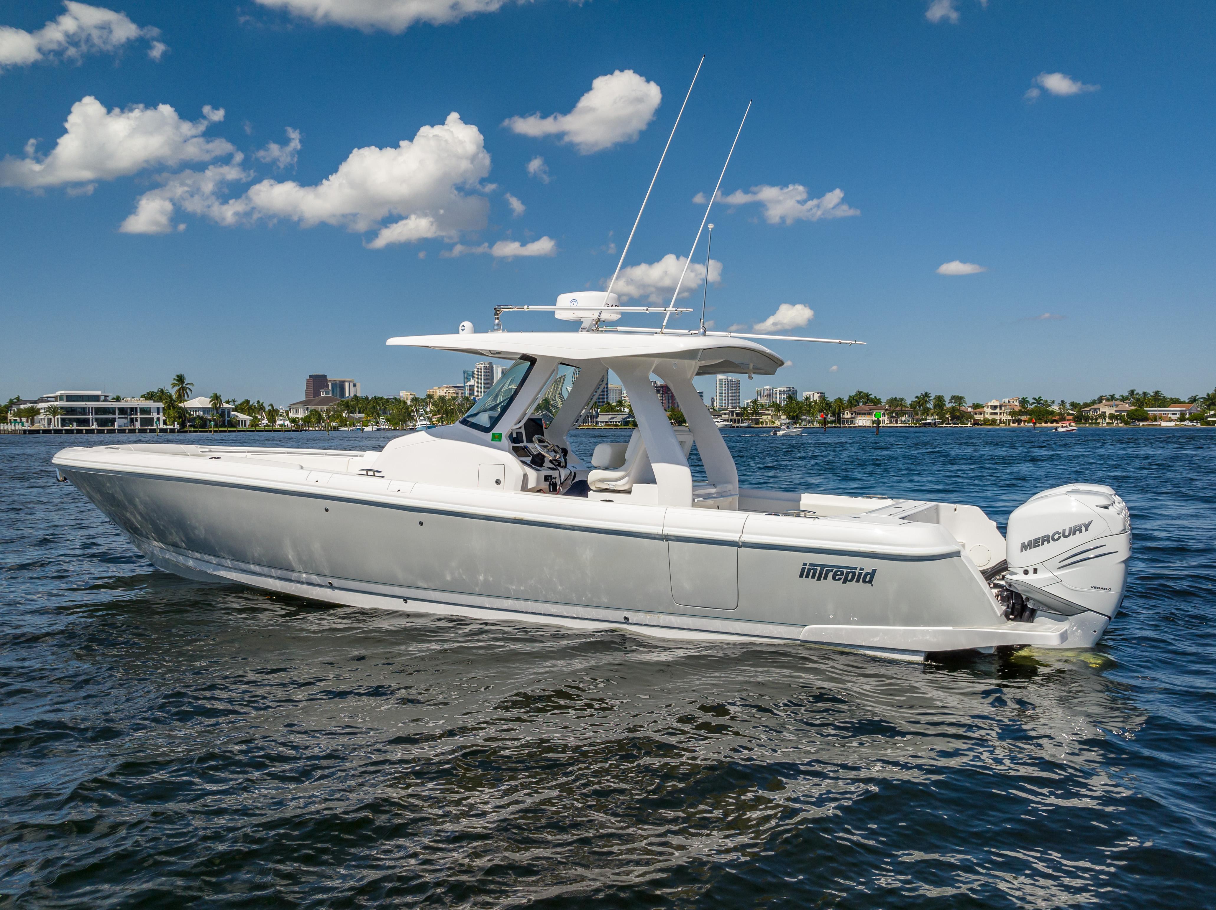 2022 Intrepid 375 Nomad SE Center Console for sale - YachtWorld