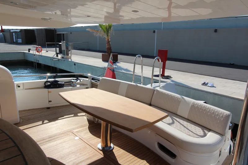Lady Aga Yacht Photos Pics 