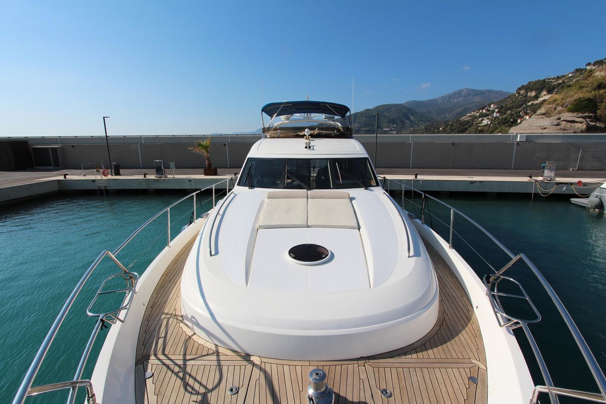 2007 Princess 70 