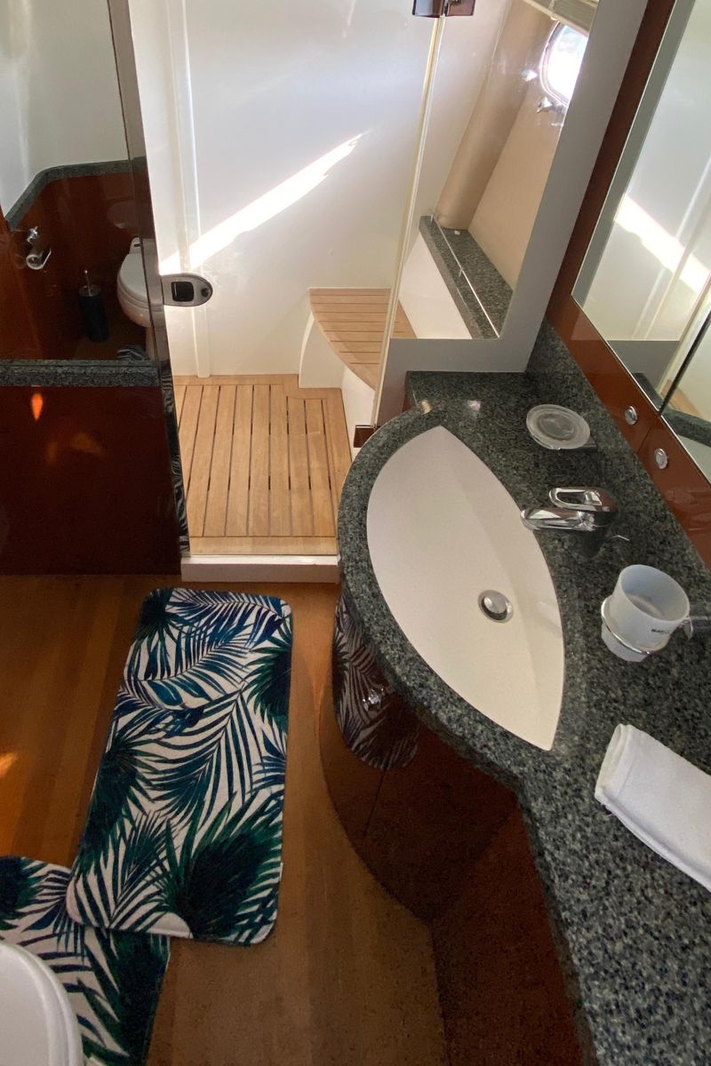 2007 Princess 70 
