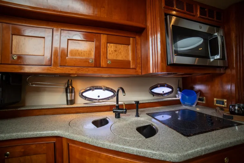 Viaggio Yacht Photos Pics 