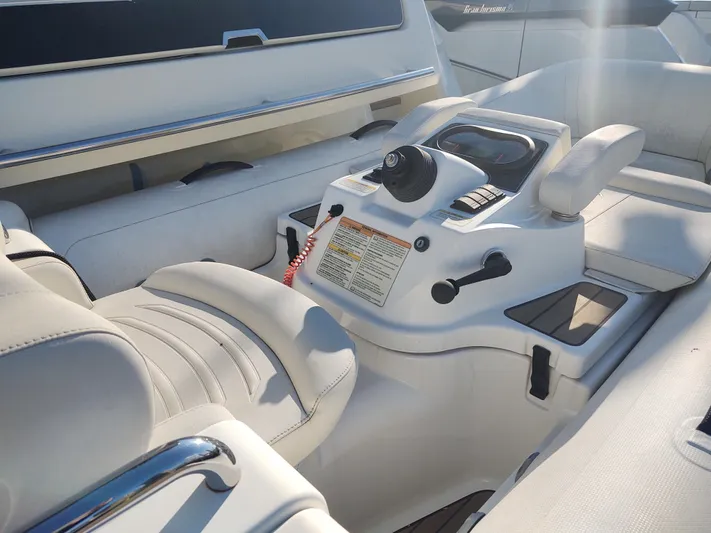 Blue Yacht Photos Pics Williams Turbojet 3