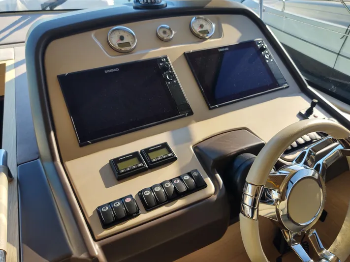 Blue Yacht Photos Pics Blue helm console