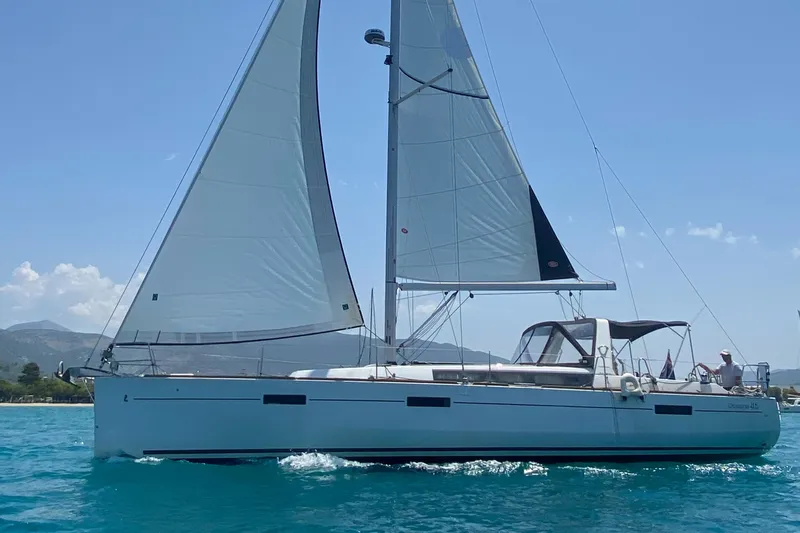 Lady Larus Of Braye Yacht Photos Pics 