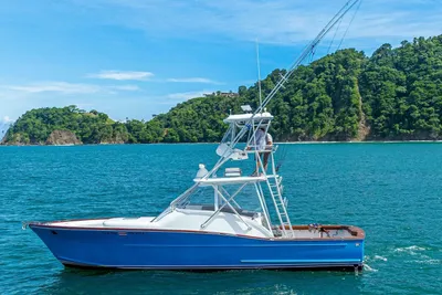 Maverick Yachts Costa Rica 36 Walkaround