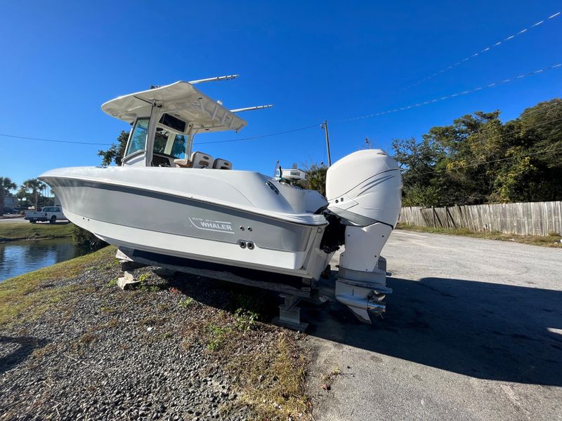 2013 Boston Whaler 280 Outrage