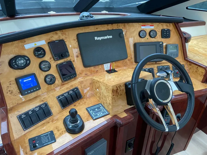 C's The Bay Yacht Photos Pics 