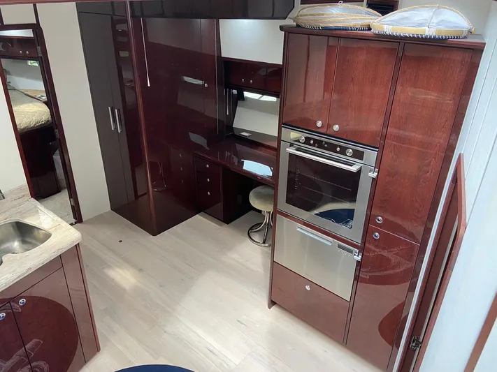 C's The Bay Yacht Photos Pics 