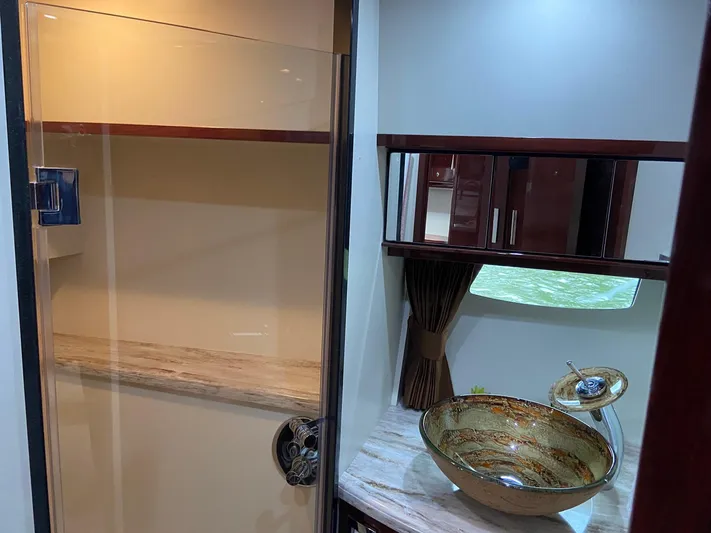 C's The Bay Yacht Photos Pics 