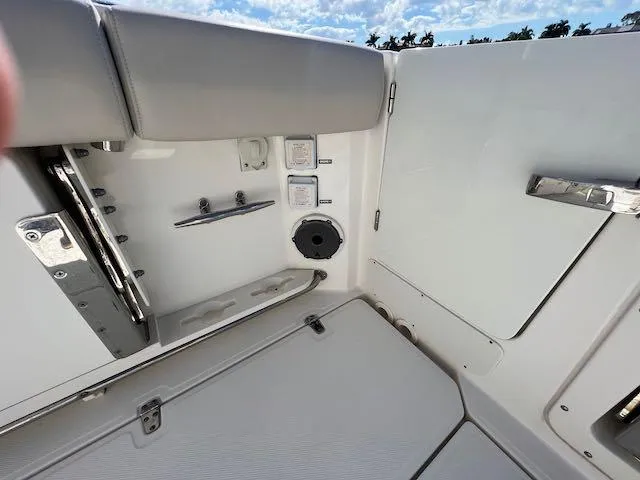  Yacht Photos Pics SYS YACHT SALES/ALEX ROWE