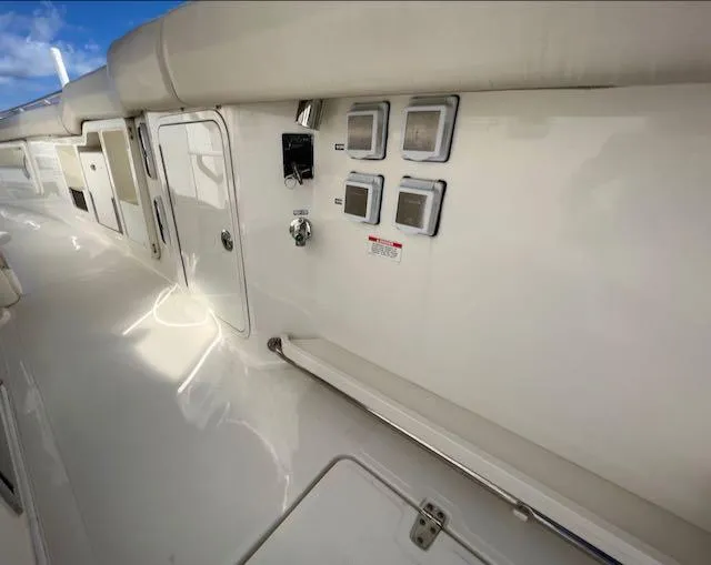  Yacht Photos Pics SYS YACHT SALES/ALEX ROWE