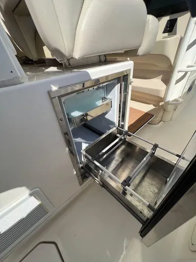  Yacht Photos Pics SYS YACHT SALES/ALEX ROWE