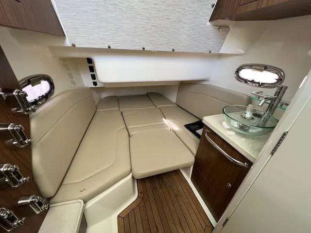  Yacht Photos Pics SYS YACHT SALES/ALEX ROWE