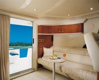  Yacht Photos Pics Manufacturer Provided Image