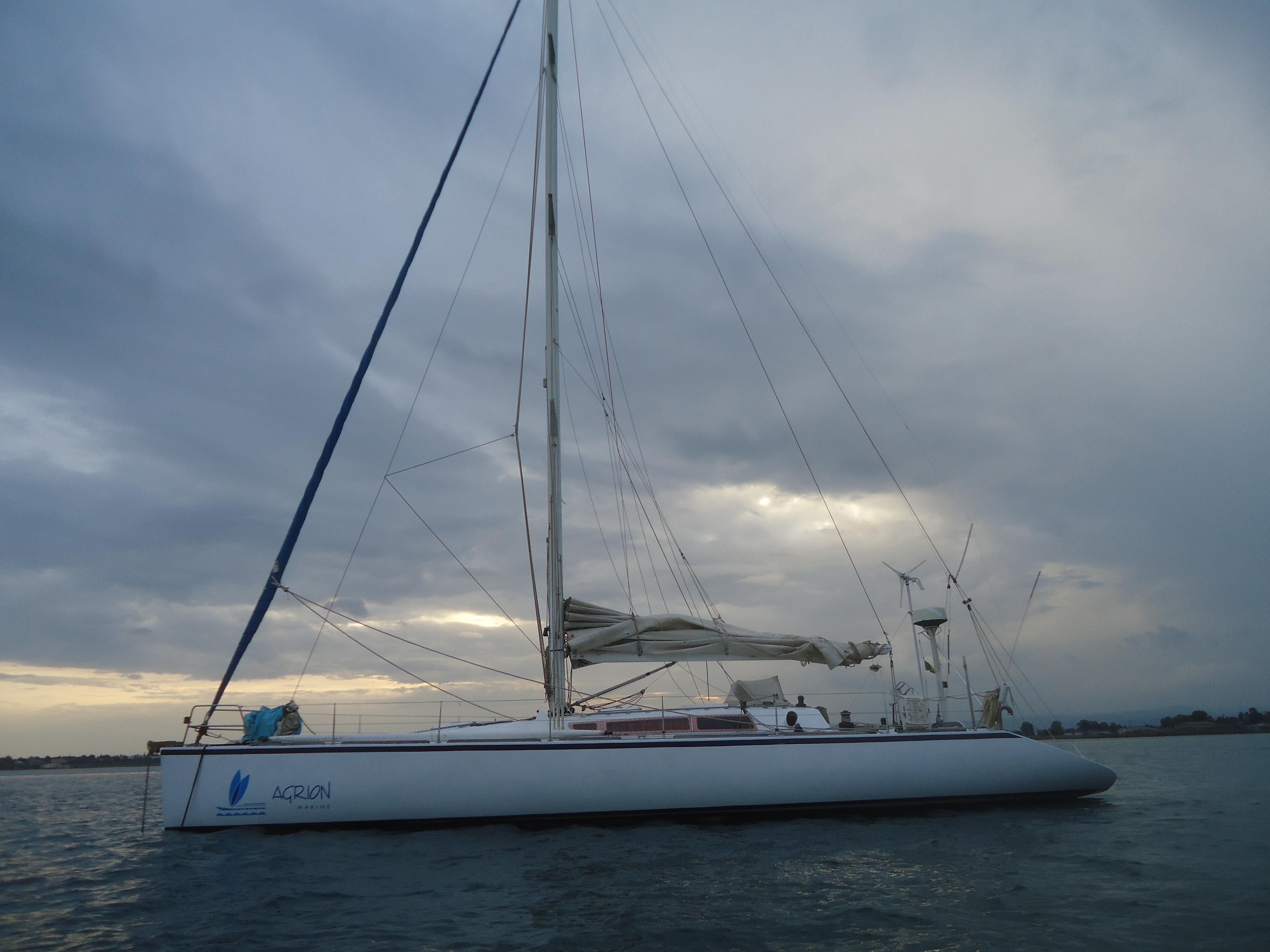 1988 Custom Akela 50 Cruiser Racer