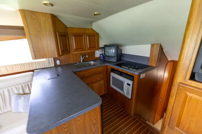 Trigger Happy Yacht Photos Pics 2002 Luhrs 40 Convertible- Trigger Happy- Galley