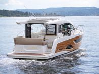 2023 Sealine C390