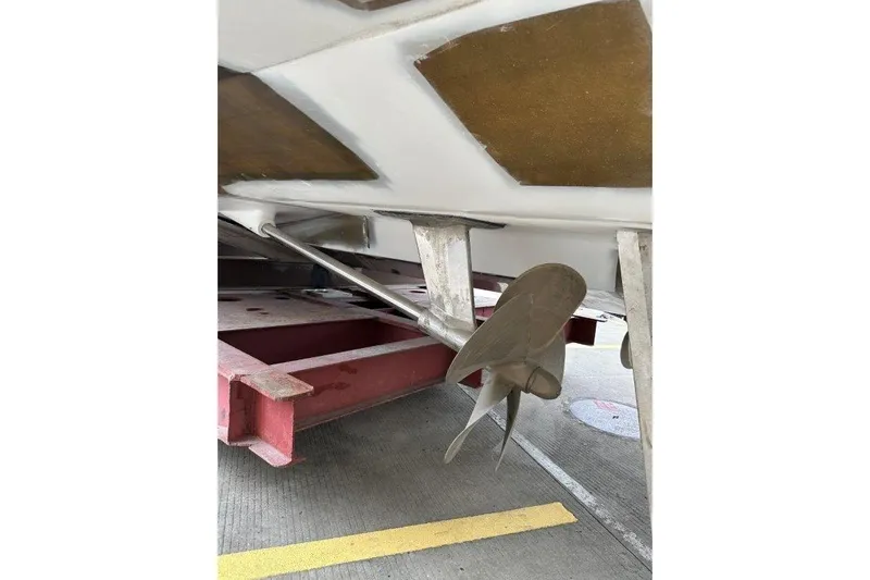  Yacht Photos Pics Close-up of Lanzarote 7702 boat propeller, 2025 model, on a trailer.