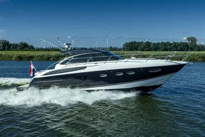 2014 Princess V48