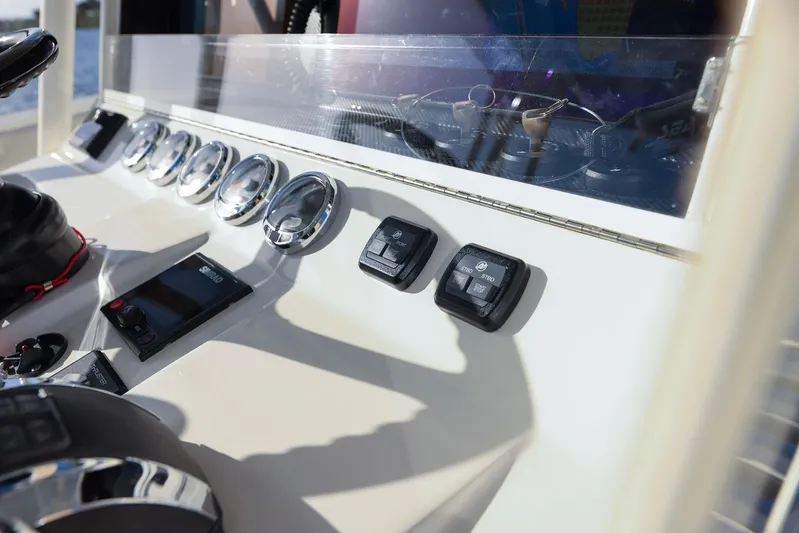 Waymaker Yacht Photos Pics 