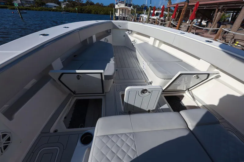 Waymaker Yacht Photos Pics 