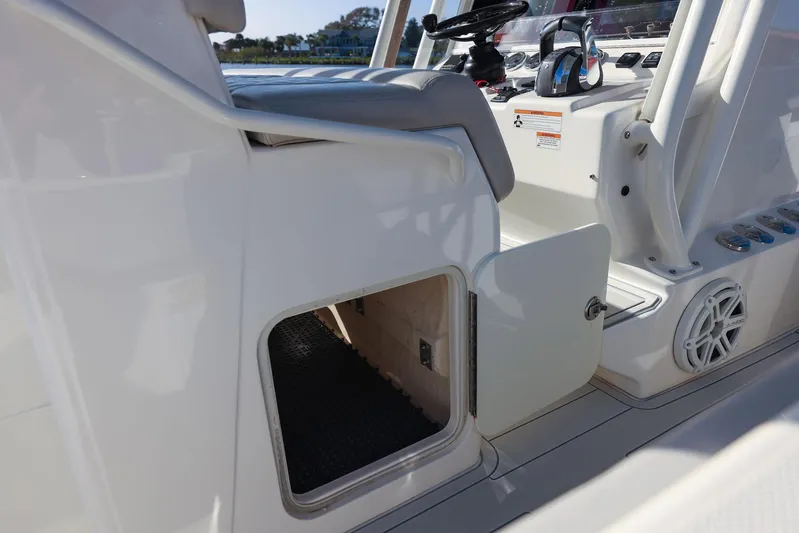 Waymaker Yacht Photos Pics 