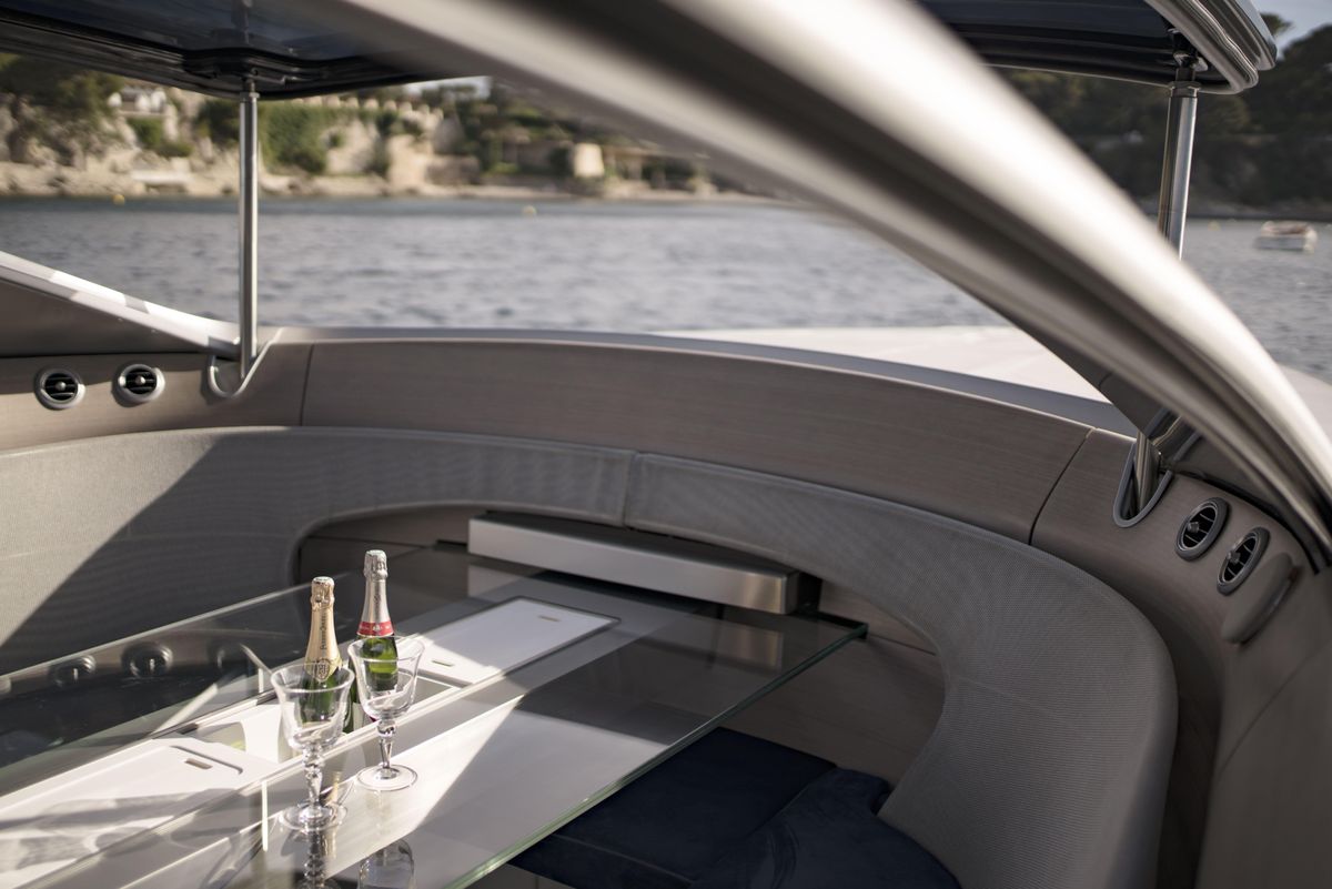 2022 Silver Arrows Marine 48 