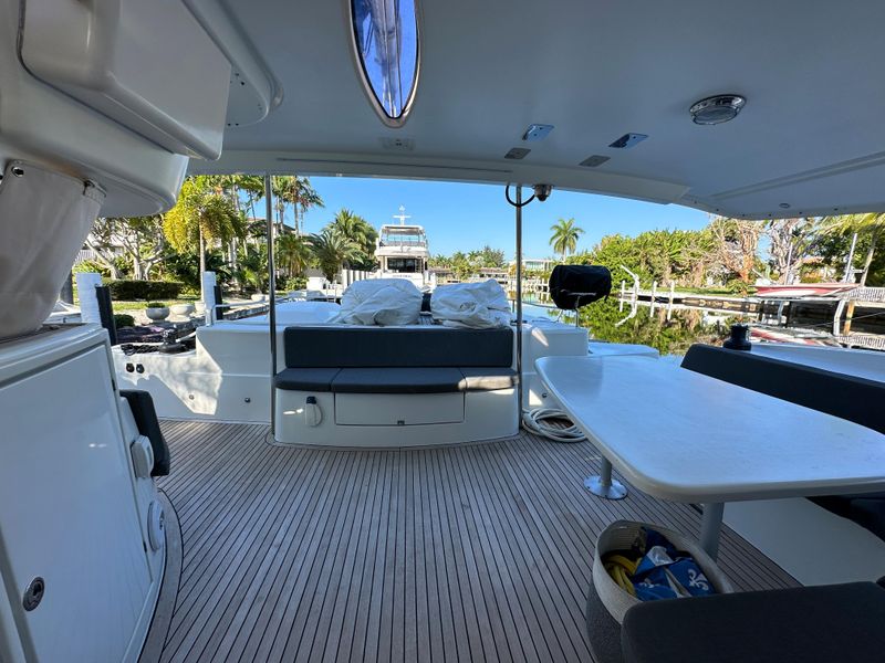 2010 Fountaine Pajot Salina 48 Evolution