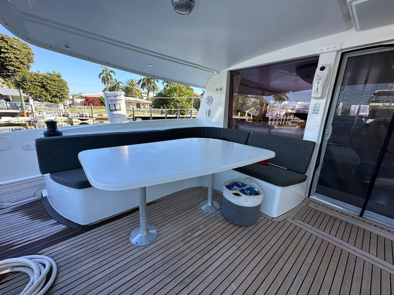 2010 Fountaine Pajot Salina 48 Evolution