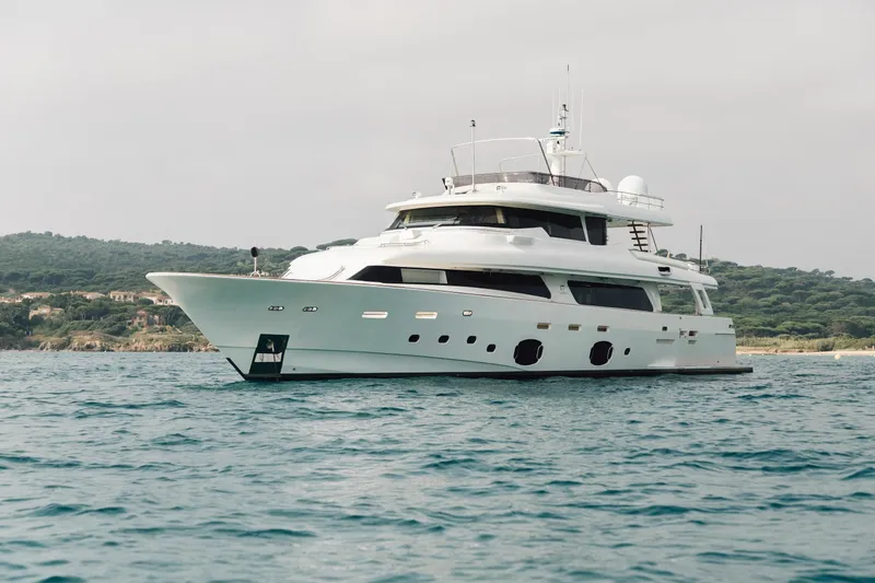 Centurion Yacht Photos Pics Ferretti Custom Line Navetta 33  CENTURION  For Sale