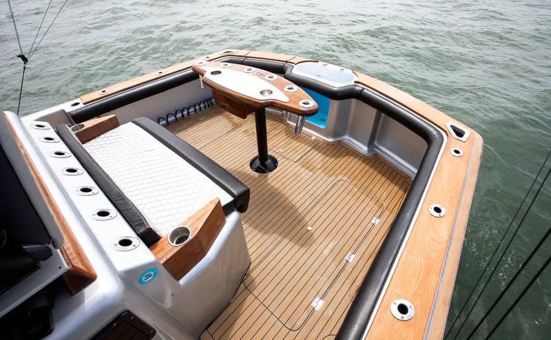 Sea Dweller Yacht Photos Pics 