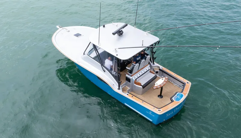 Sea Dweller Yacht Photos Pics 