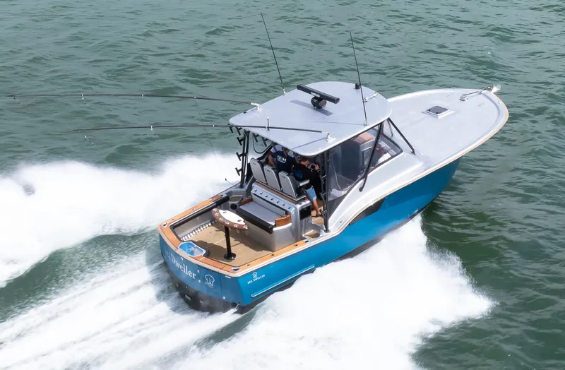 Sea Dweller Yacht Photos Pics 