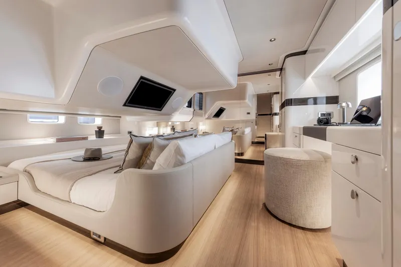 Baateaux Yacht Photos Pics Luxurious interior of 2024 Zeelander 5 yacht, featuring elegant furnishings and modern design.
