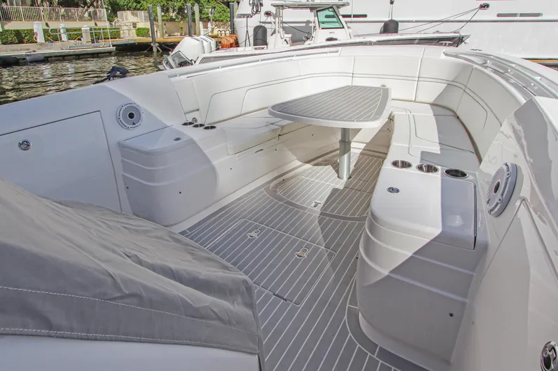 Bravo Alpha Yacht Photos Pics 