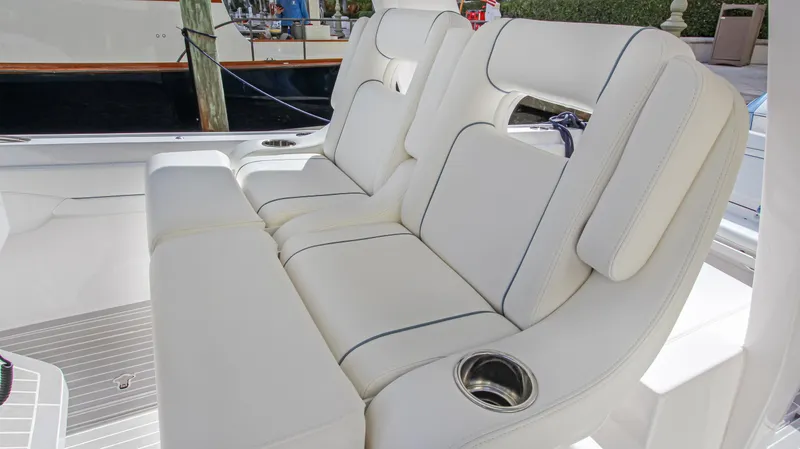 Bravo Alpha Yacht Photos Pics 