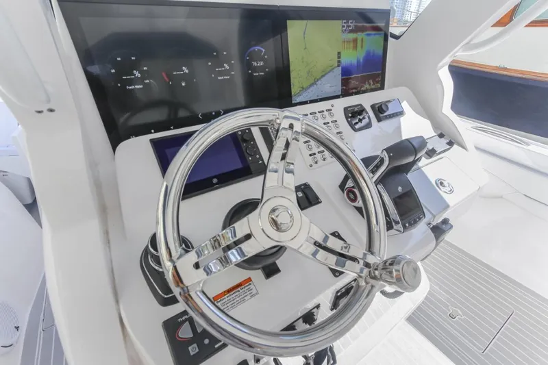 Bravo Alpha Yacht Photos Pics 