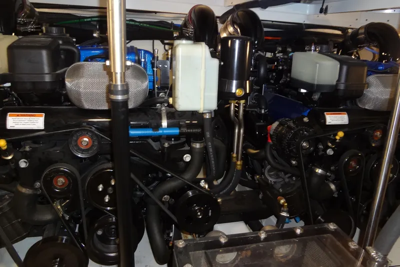 Master Plan Yacht Photos Pics Engine compartment of 2023 Formula 380 Super Sport Crossover I/O, showcasing mechanical components.