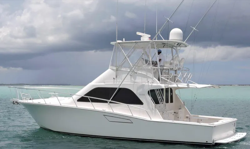 Romy III Yacht Photos Pics 