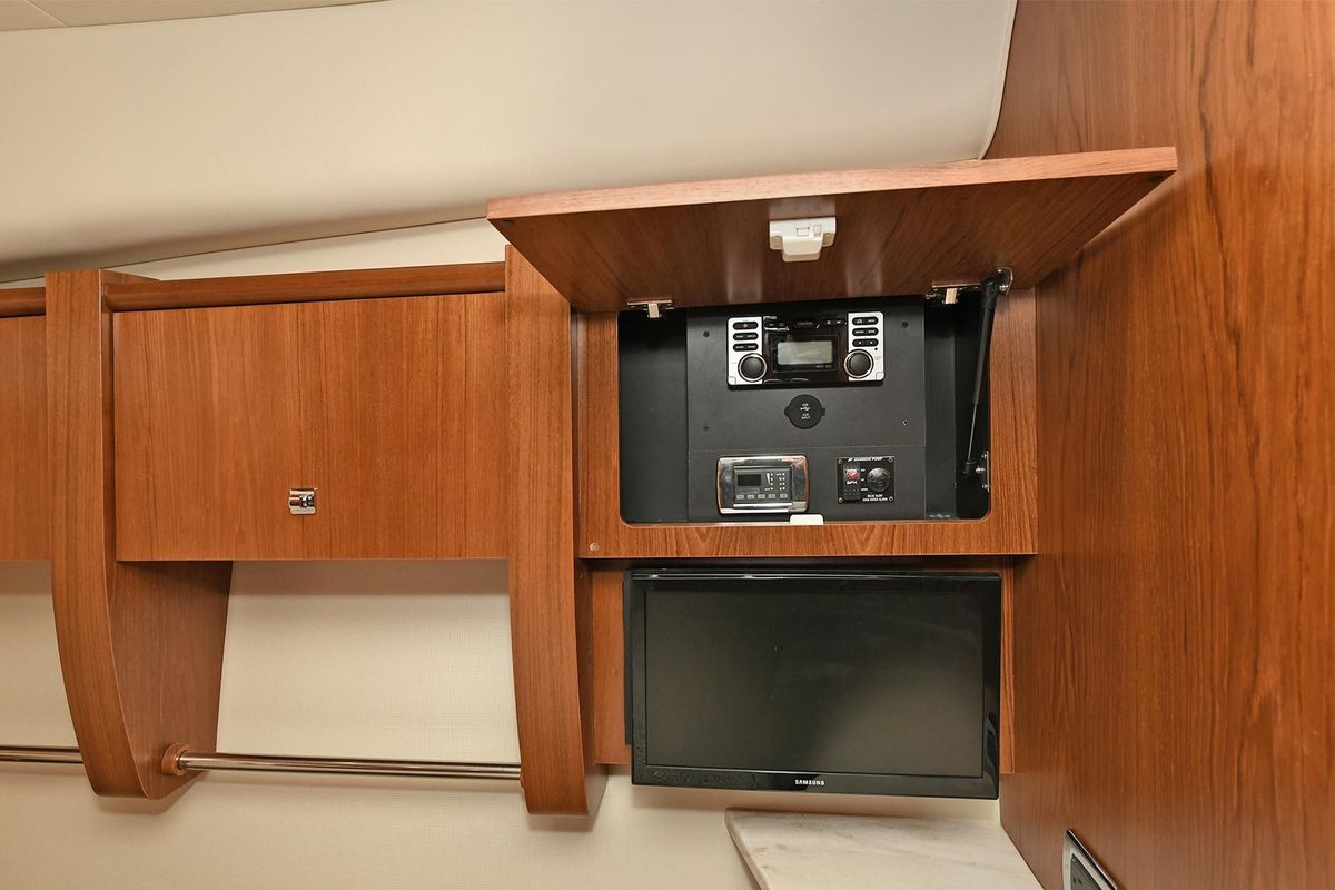 2015 Tiara Yachts 48 