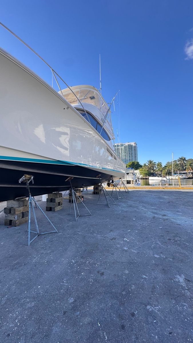 2015 Tiara Yachts 48 