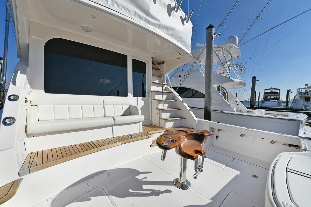 2015 Tiara Yachts 48 