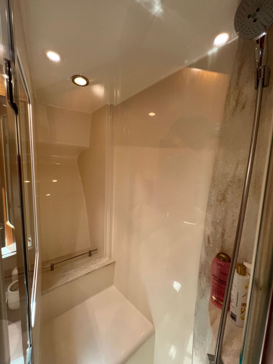 2015 Tiara Yachts 48 