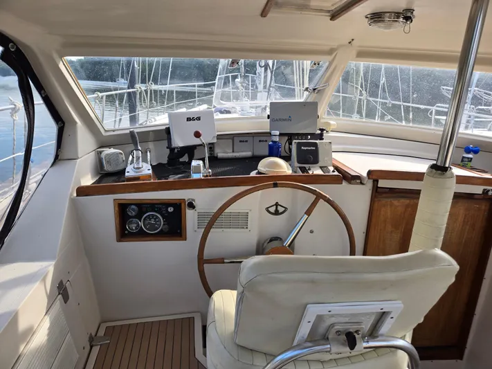 Bearaway Yacht Photos Pics 