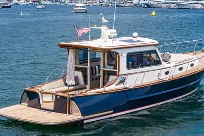 Alen Motor Yacht