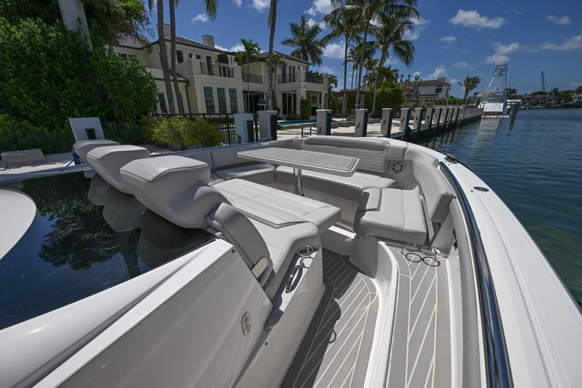 2023 Tiara Yachts 48 