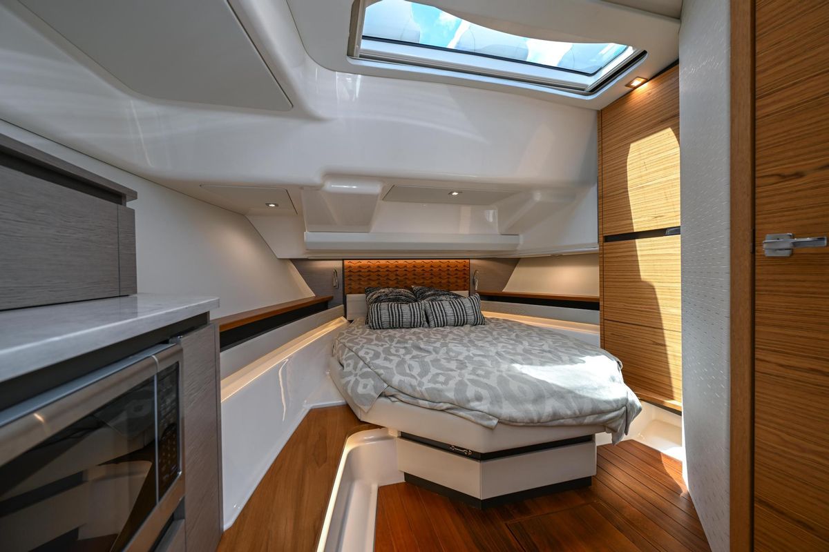 2023 Tiara Yachts 48 